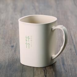 纤竹方形带柄水杯